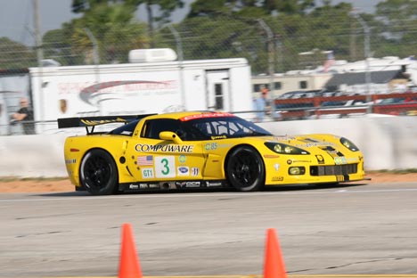 Jan Magnussen igang med at sætte sin tid.
(Foto: Motorsporten.dk)